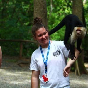 Meet your Posher, Hailey